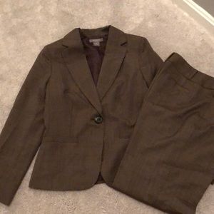 Ann Taylor two piece suit